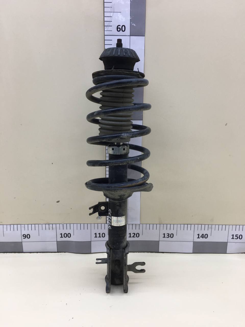 Амортизатор передний правый Chevrolet Aveo T250 2005-2011