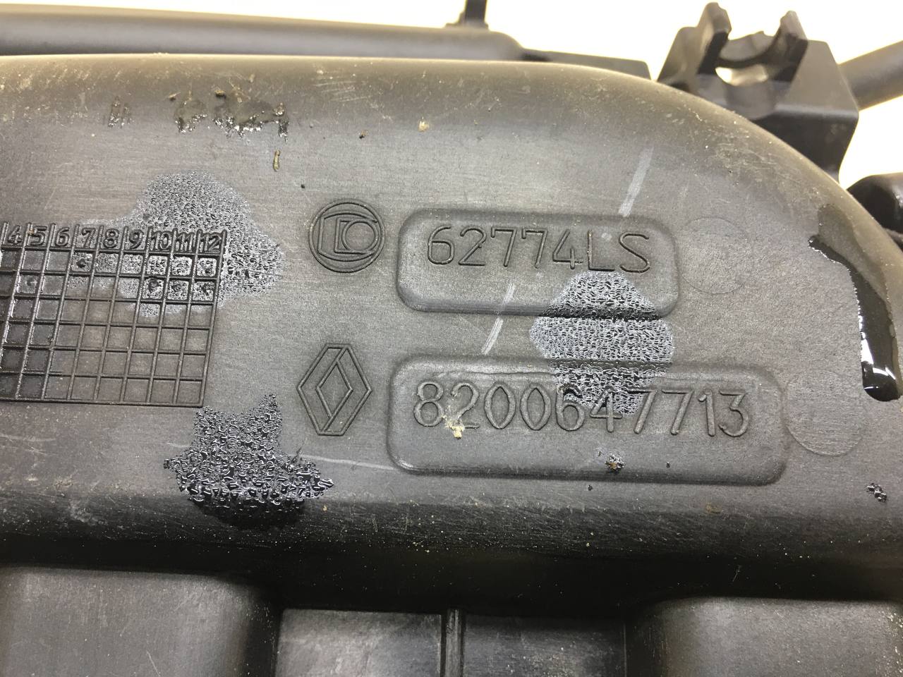 Коллектор впускной Renault Megane (2) 2002-2009