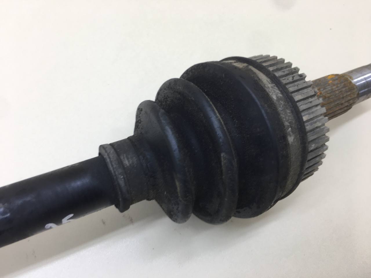 Полуось задняя Renault Koleos (HY) 2008-2016