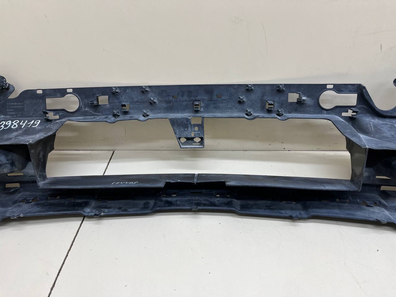 Кронштейн переднего бампера Mercedes-Benz GLE Coupe (C292)  2015-2019