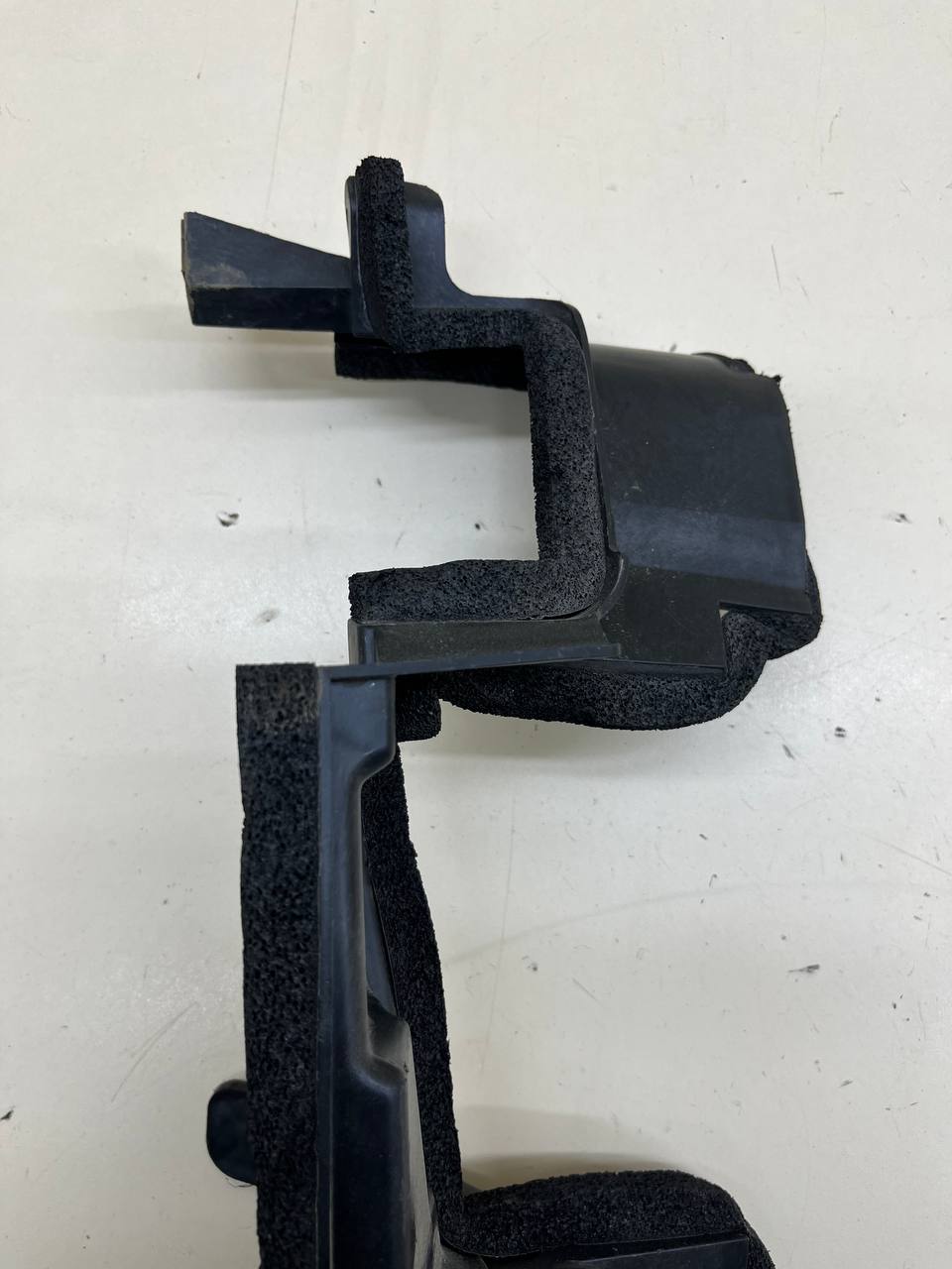 Воздуховод радиатора Chery Tiggo 4 Pro 2021>