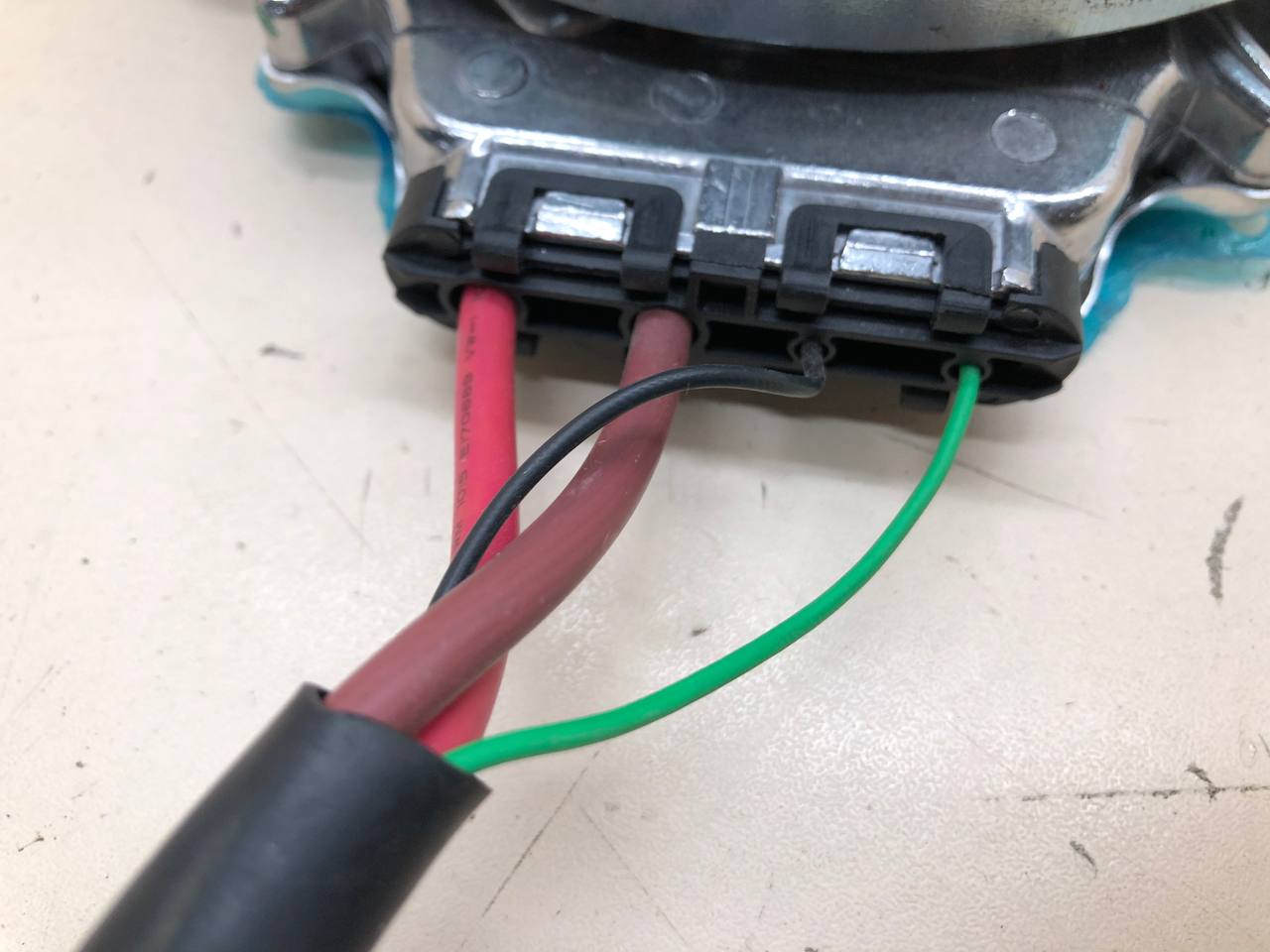 Моторчик вентилятора Porsche Cayenne 2017>