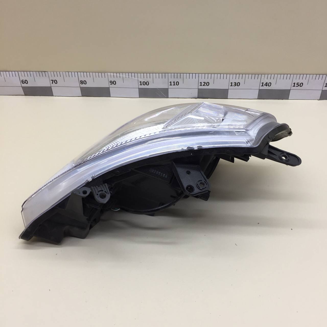 Фара правая Nissan Tiida (C11) 2007-2014