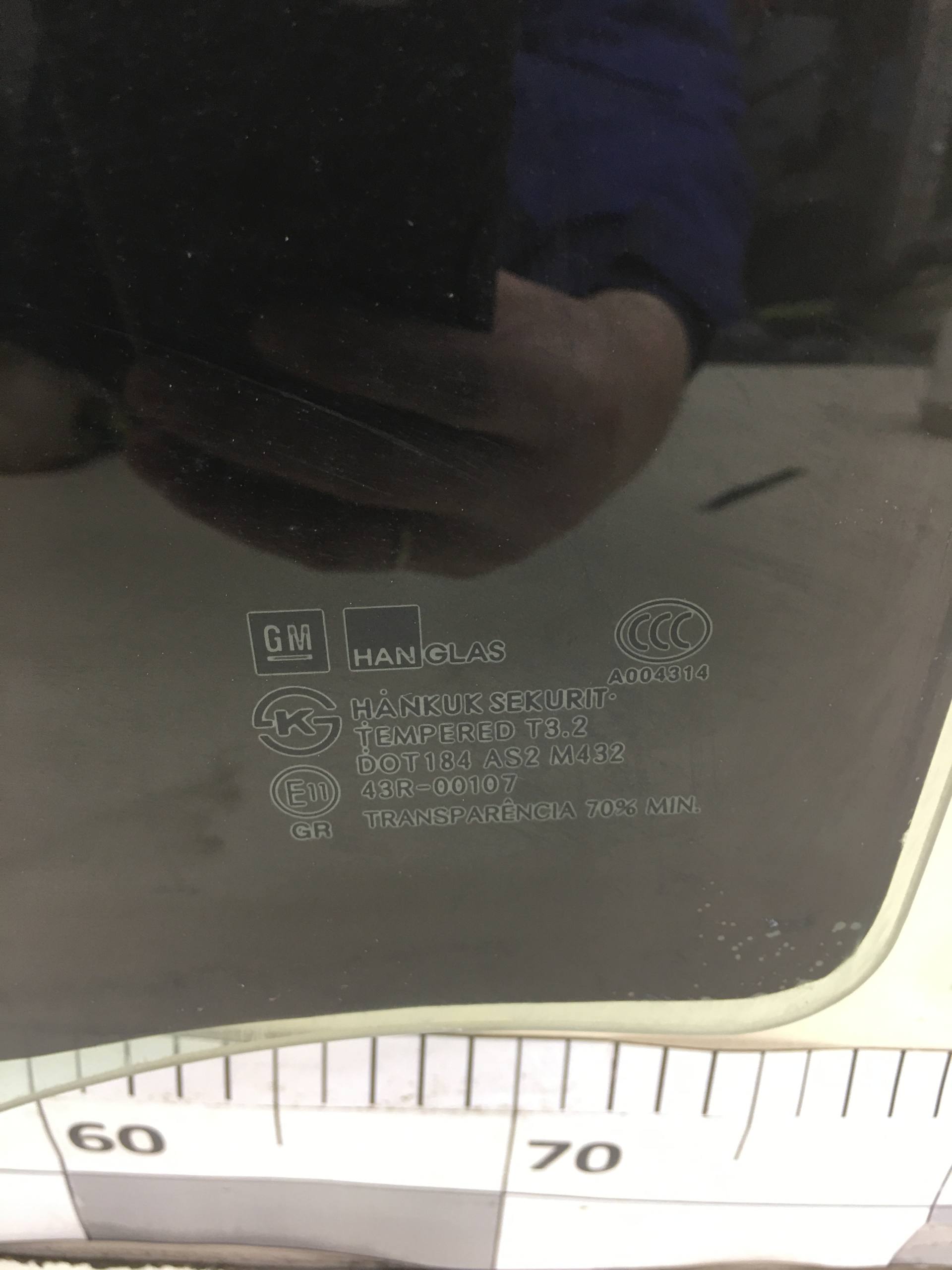 Стекло двери задней левой Chevrolet Aveo T300 2011>