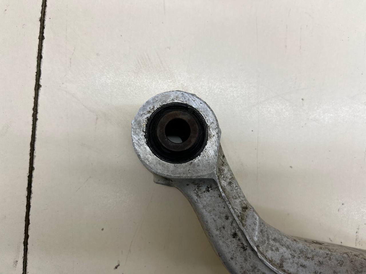 Рычаг задний поперечный Nissan Qashqai (J10) 2006-2013