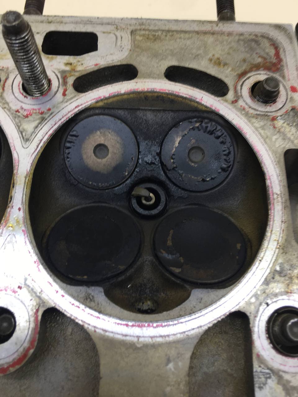 Головка блока цилиндров Volkswagen Tiguan (5N1) 2007-2011