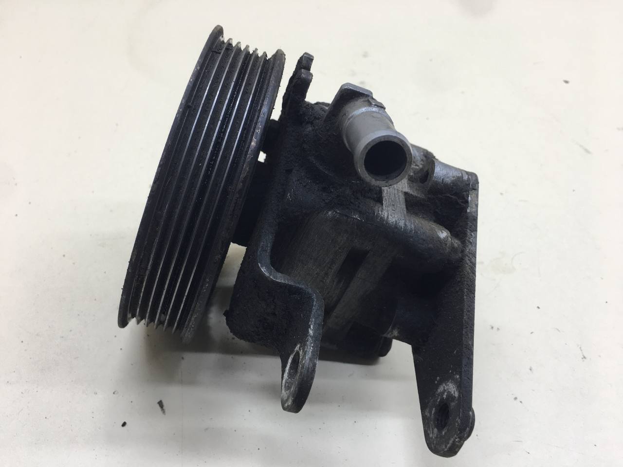 Насос гидроусилителя (электрогидроусилитель, ЭГУР) Nissan X-Trail (T30) 2001-2006