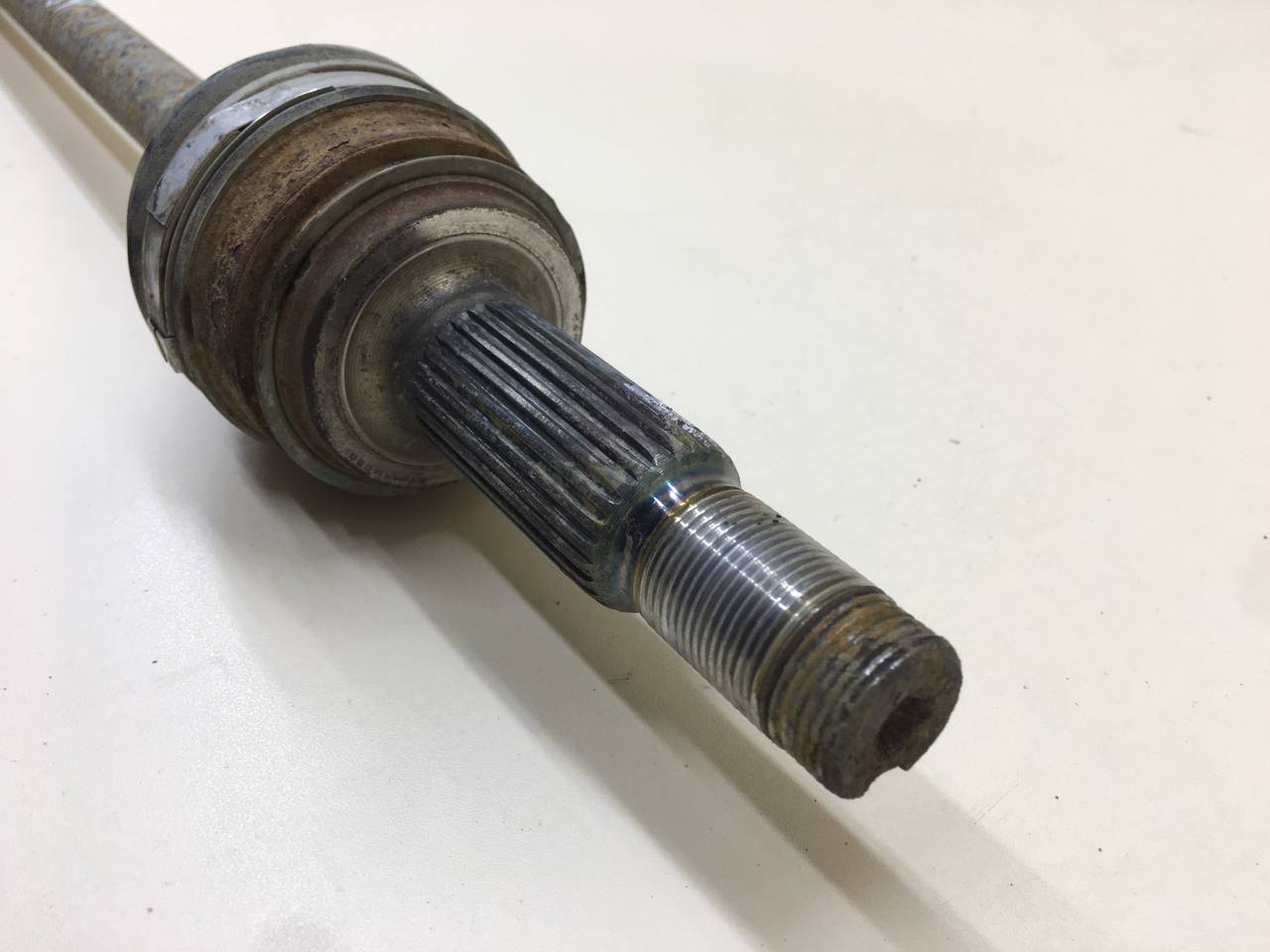 Полуось задняя Toyota Rav 4 (XA40) 2013-2019