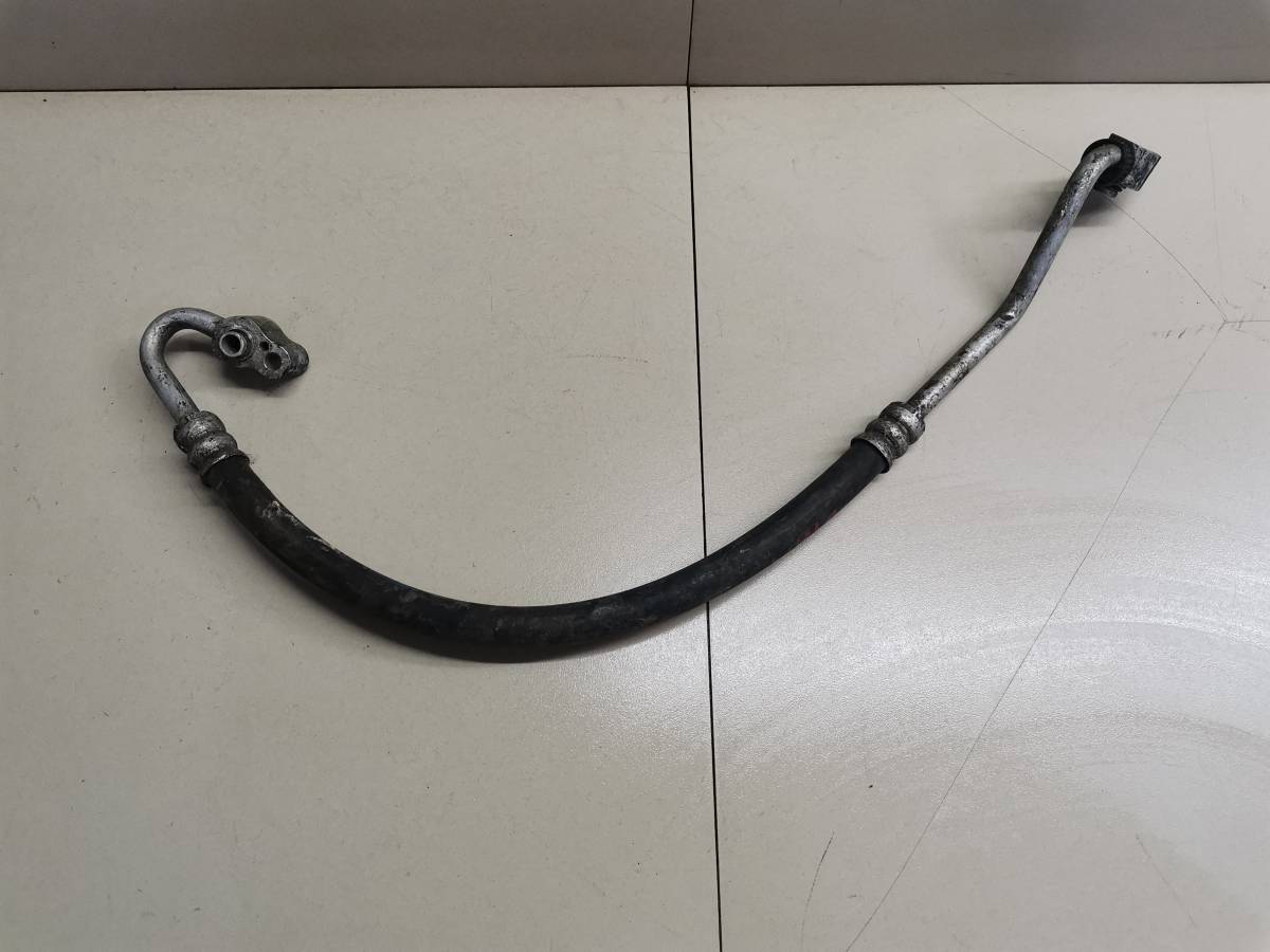 Трубка кондиционера Mitsubishi Diamante 2 (F3, F4) 1994-2005г