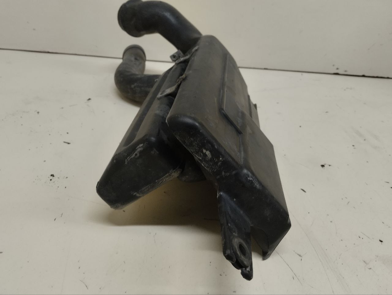 Воздухозаборник (наружный) Kia Spectra (SD) 2004-2011