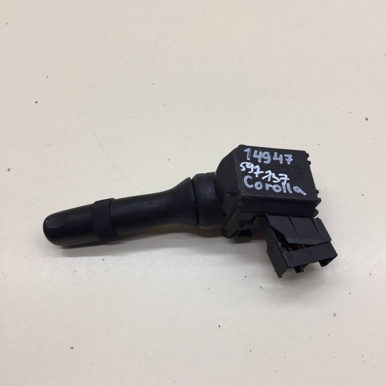 Переключатель стеклоочистителей Toyota Corolla E150 2006-2013