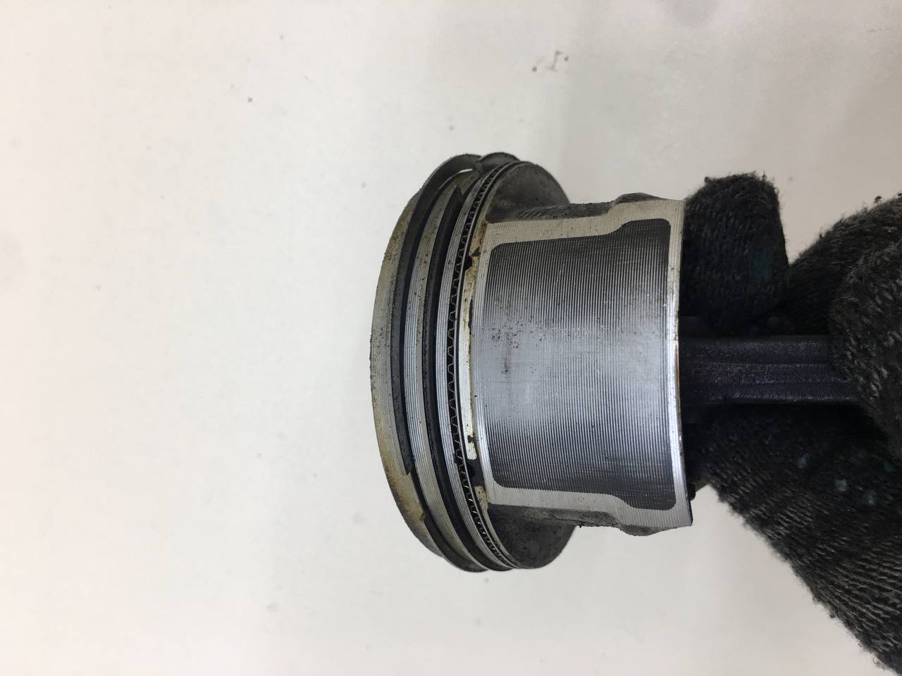 Поршень с шатуном Skoda Octavia (A5 1Z-) 2004-2013