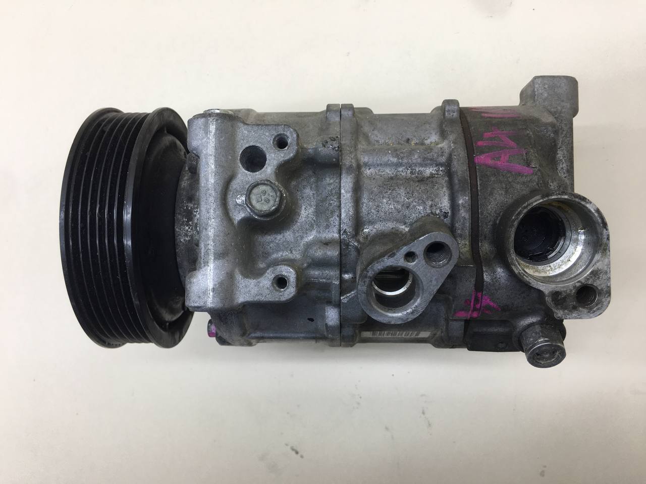 Компрессор системы кондиционирования Audi A6 (C7) 2011>