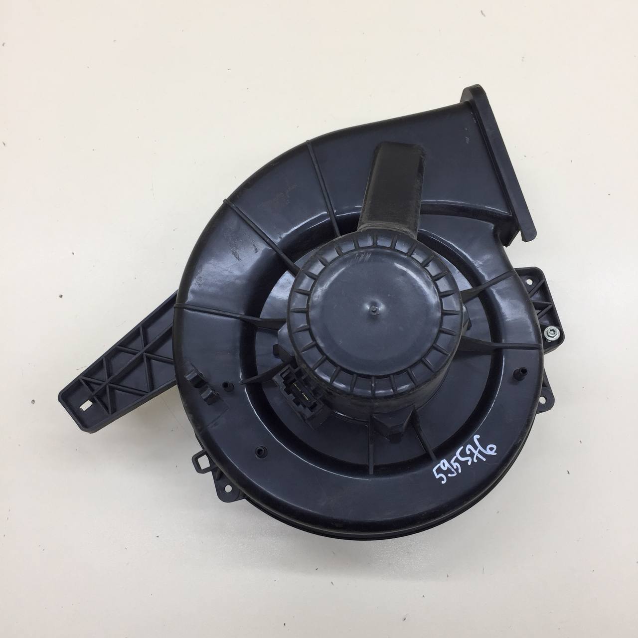 Моторчик отопителя Volkswagen Polo (MK5) 2011-2020