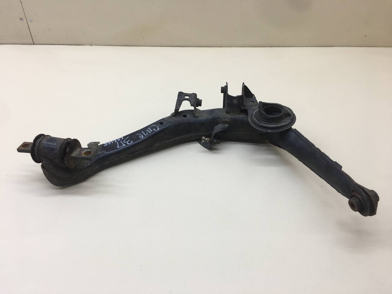 Рычаг задний нижний правый Honda Civic 4D 2006-2012