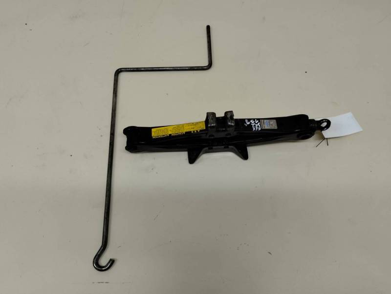 Домкрат Toyota Camry (XV40) 2006-2011