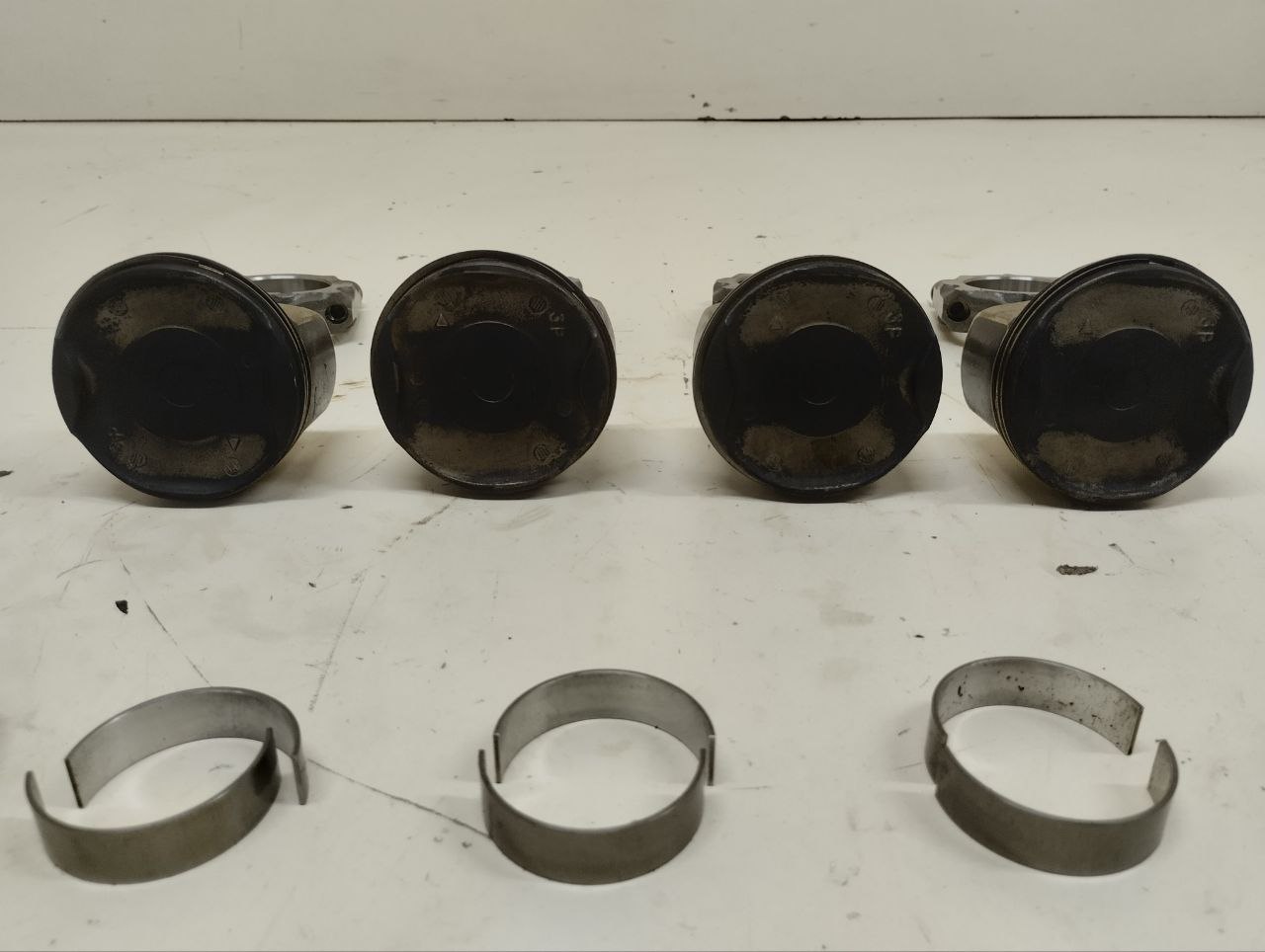 Поршень с шатуном Toyota Rav 4 (XA40) 2013-2019