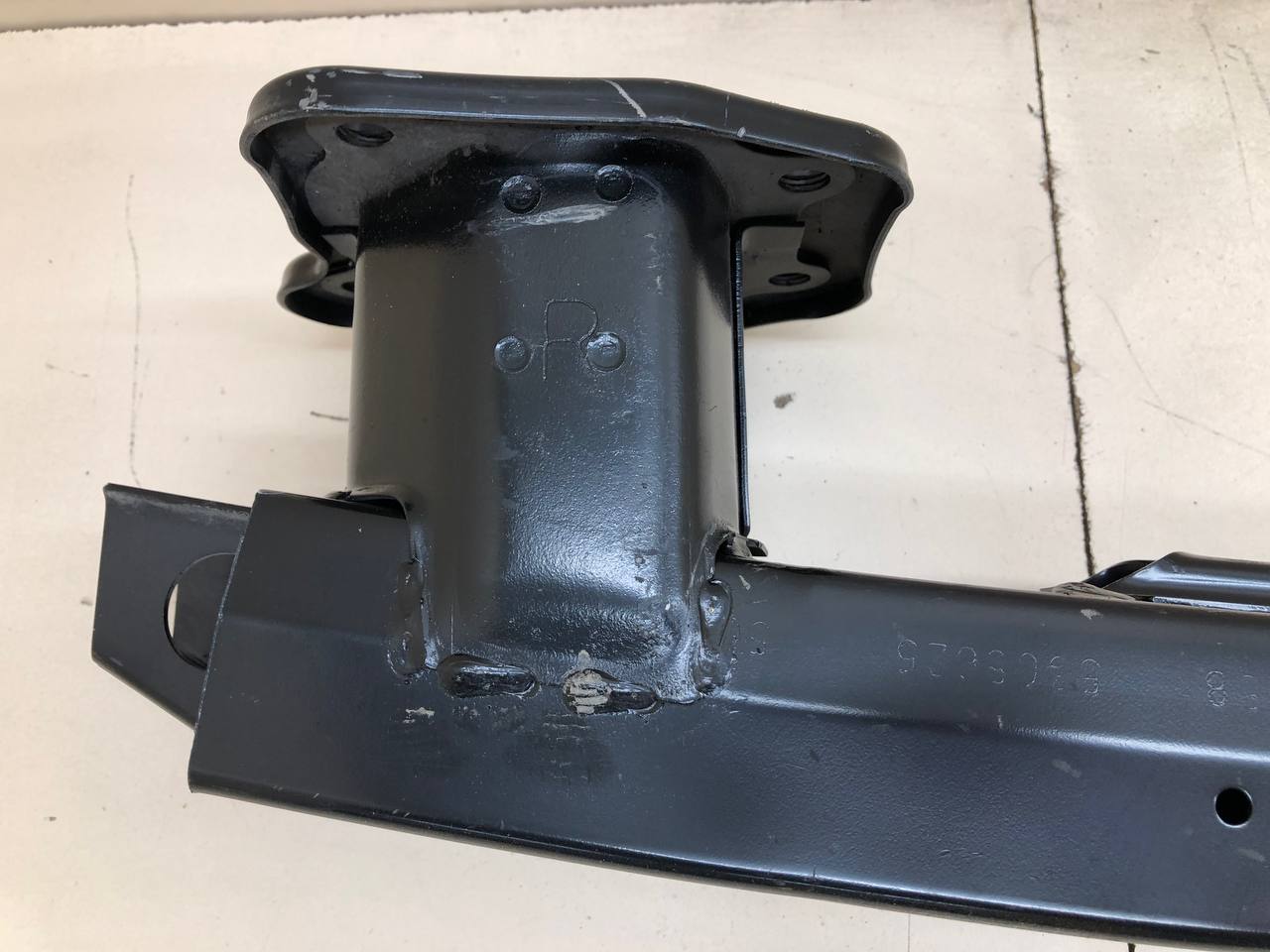 Усилитель заднего бампера Subaru B9 Tribeca (WX/W10) 2004-2008