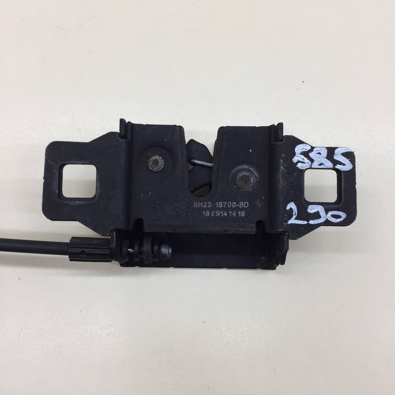 Замок капота Jaguar XF 2007-2015