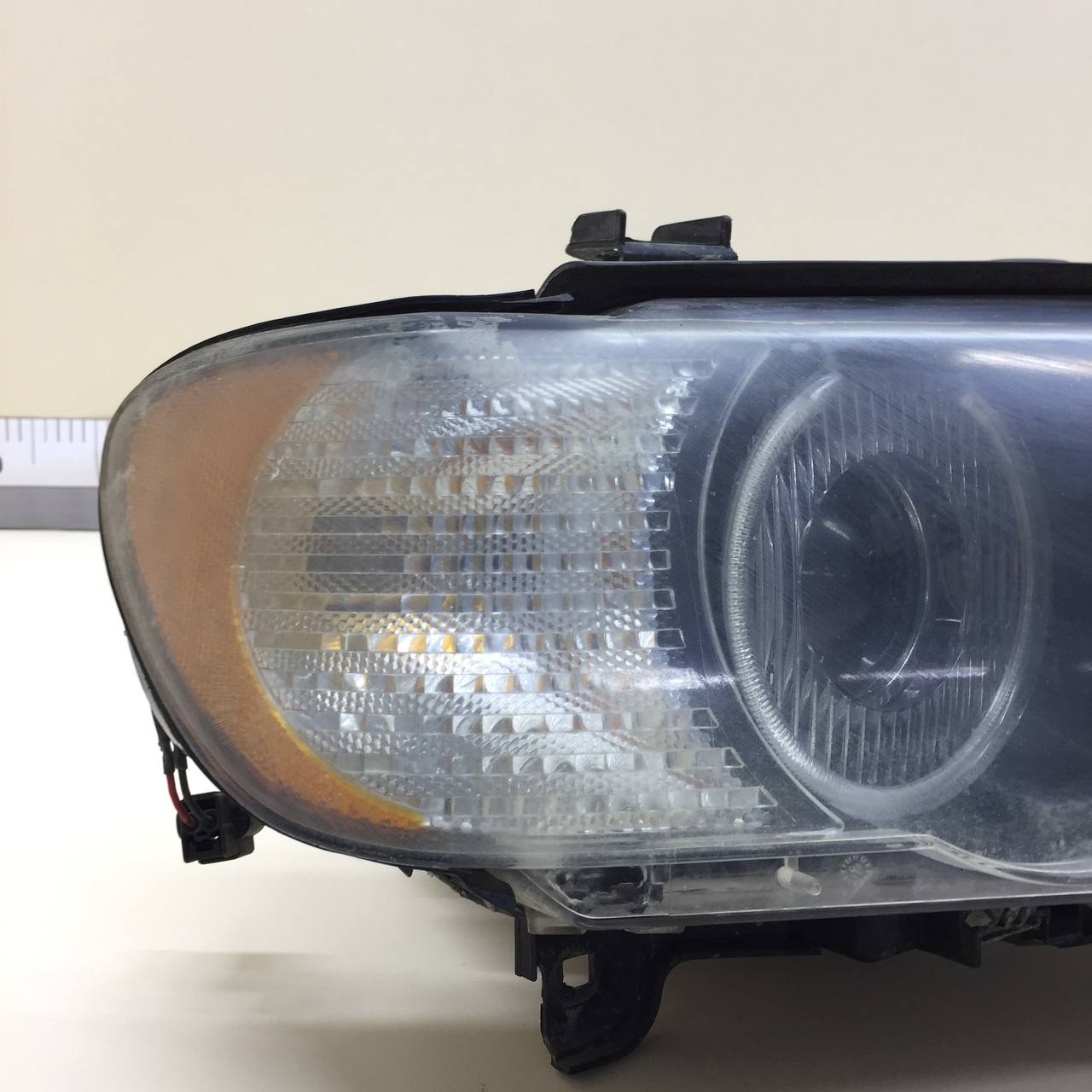 Фара правая BMW X5 E53 2000-2007