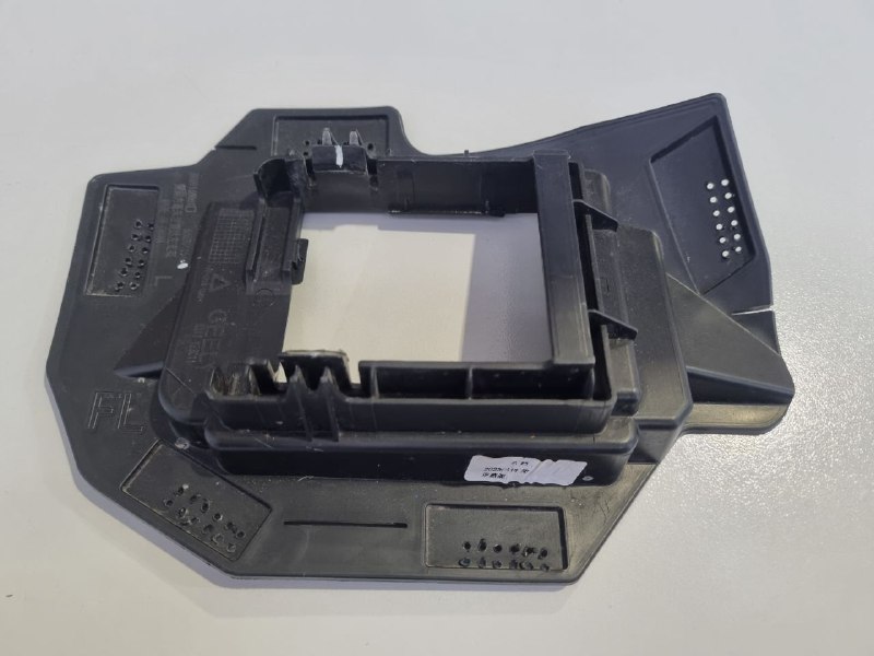 Кронштейн Geely Monjaro (KX11) 2022>