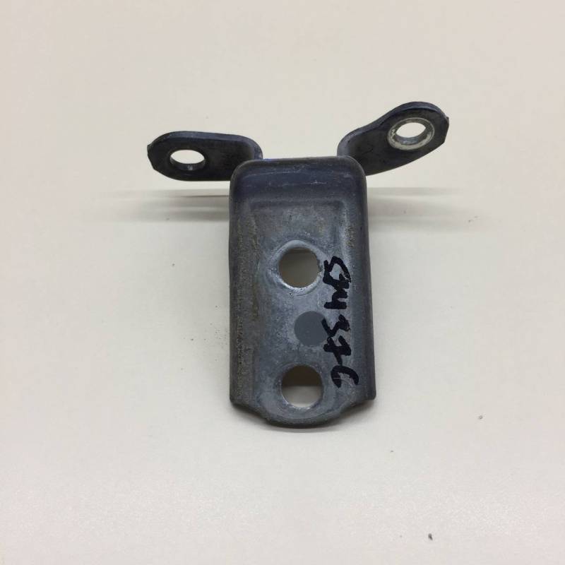 Петля двери задней правой нижняя Toyota Auris (E150) 2006-2012