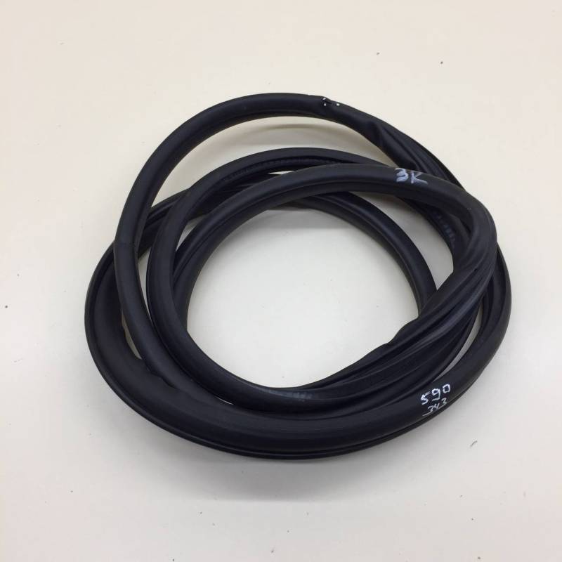 Уплотнитель проема двери задней правой Haval H6 2014-2020