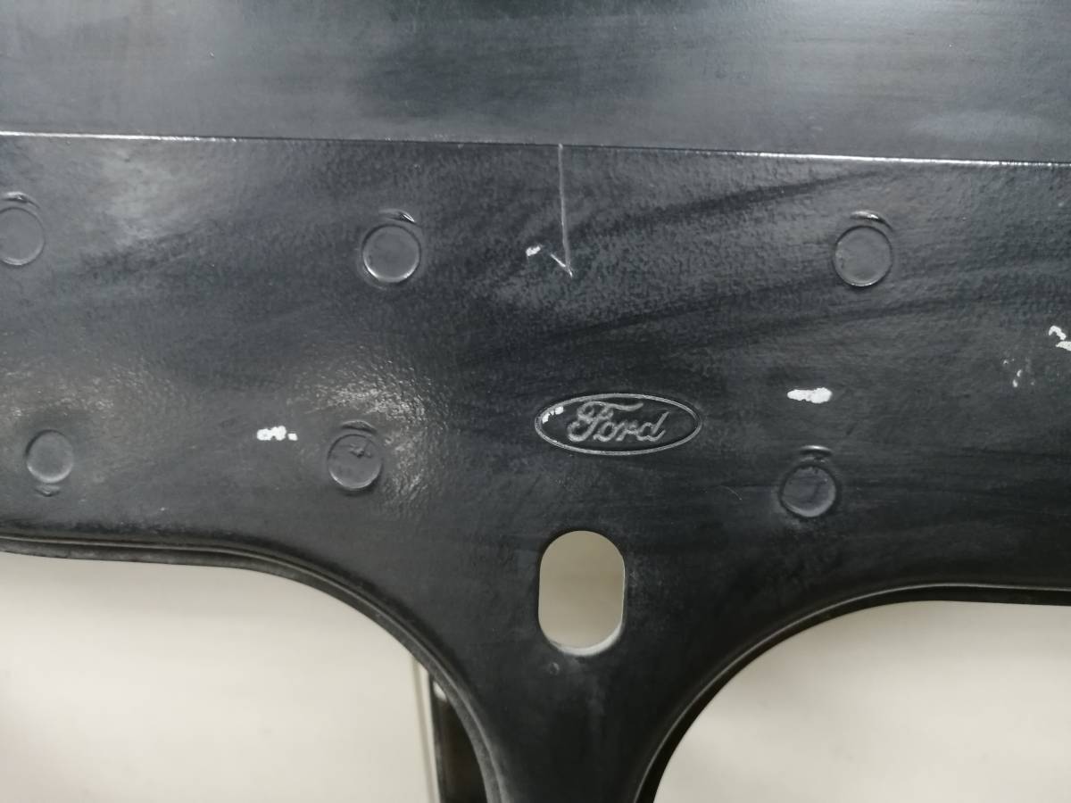 Панель передняя Ford Explorer 2001-2005