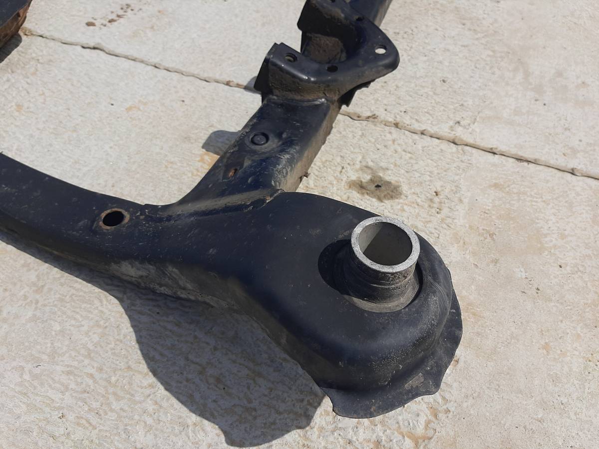 Балка подмоторная Lexus RX 300 (XU10) 1997-2003