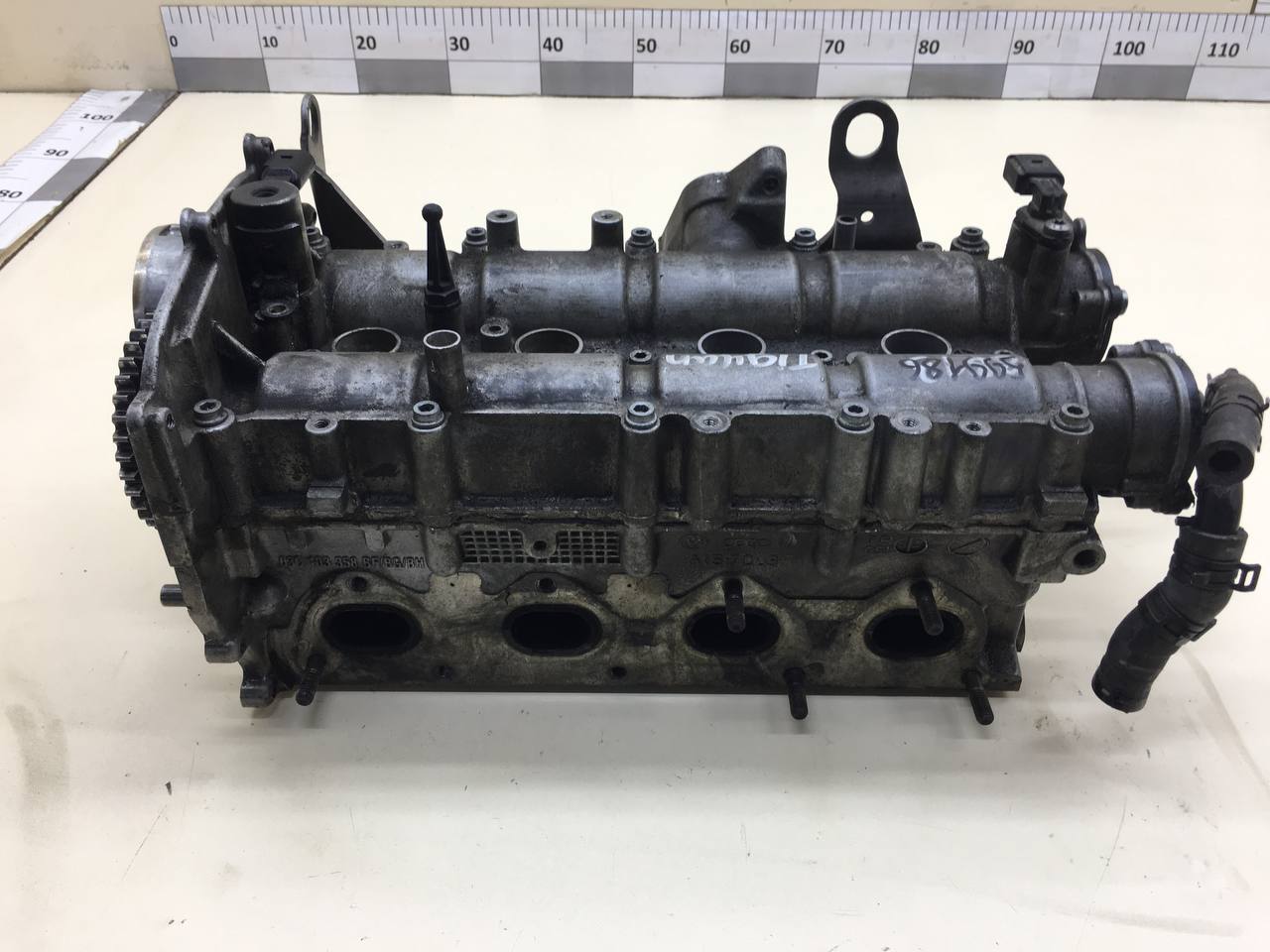 Головка блока цилиндров Volkswagen Tiguan (5N1) 2007-2011