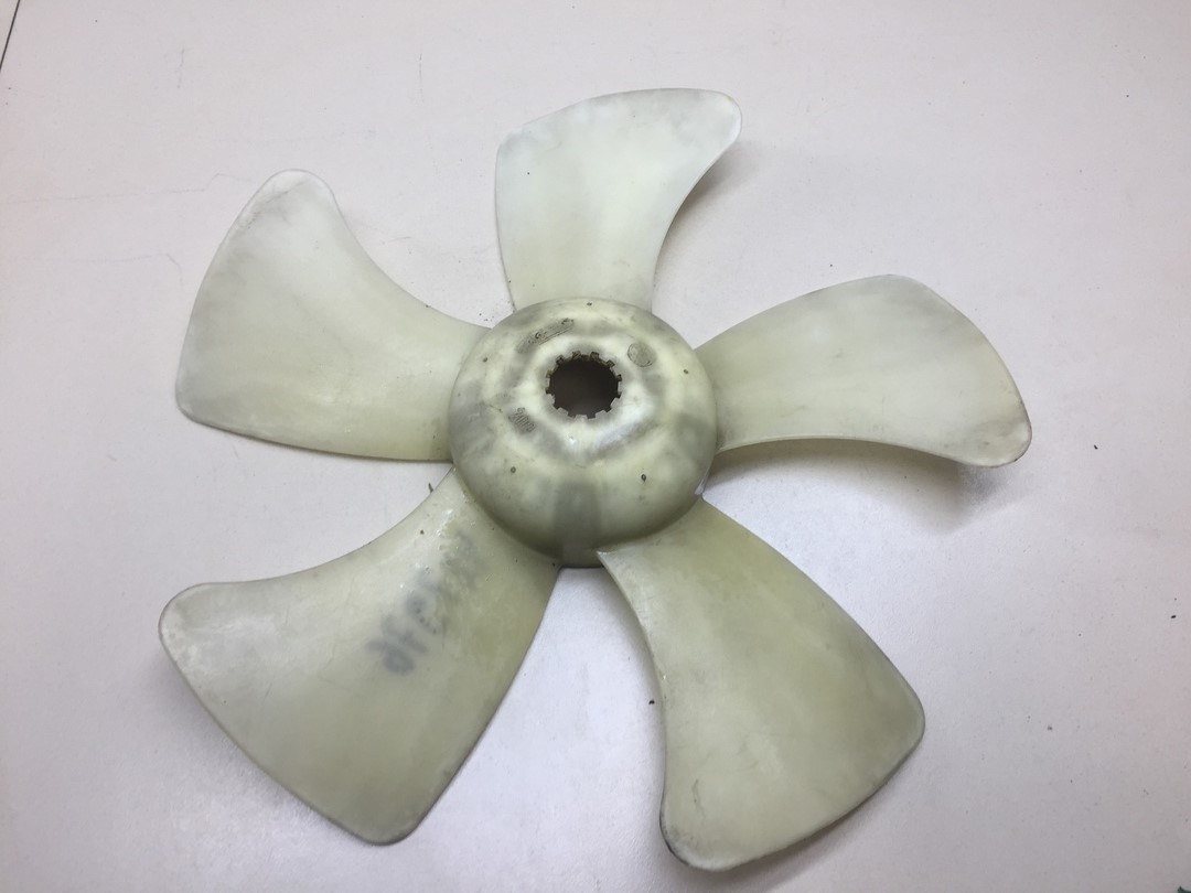 Крыльчатка Toyota Corolla E100 1991-1996