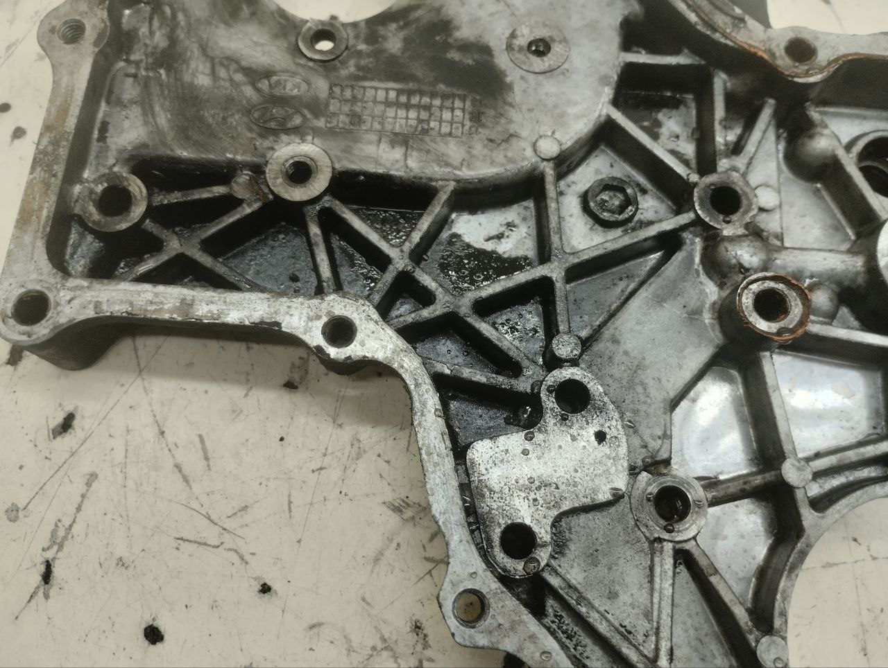 Крышка двигателя передняя Hyundai Starex H1/Grand Starex 2007>