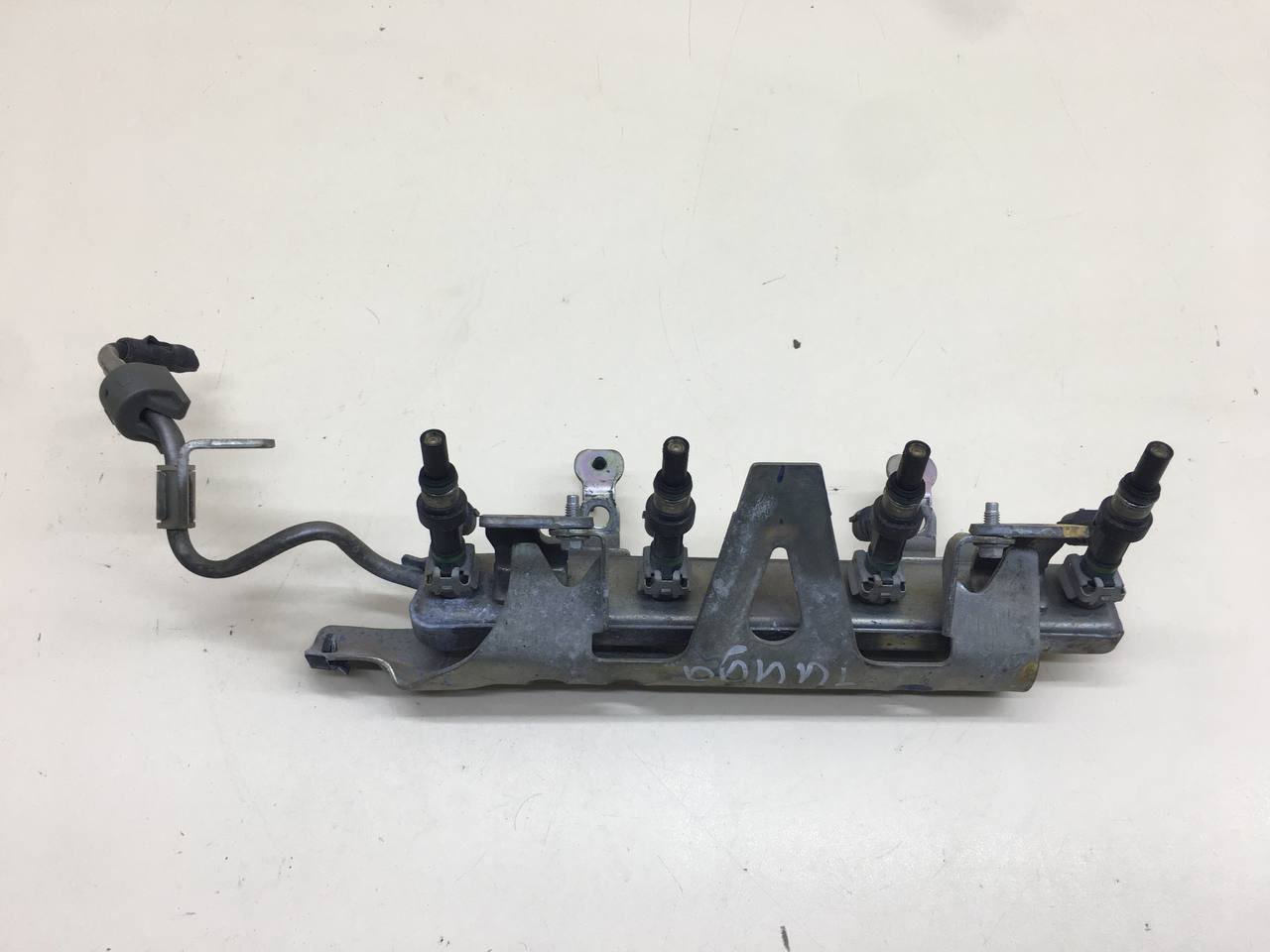 Рейка топливная (рампа) Nissan Tiida (C11) 2007-2014