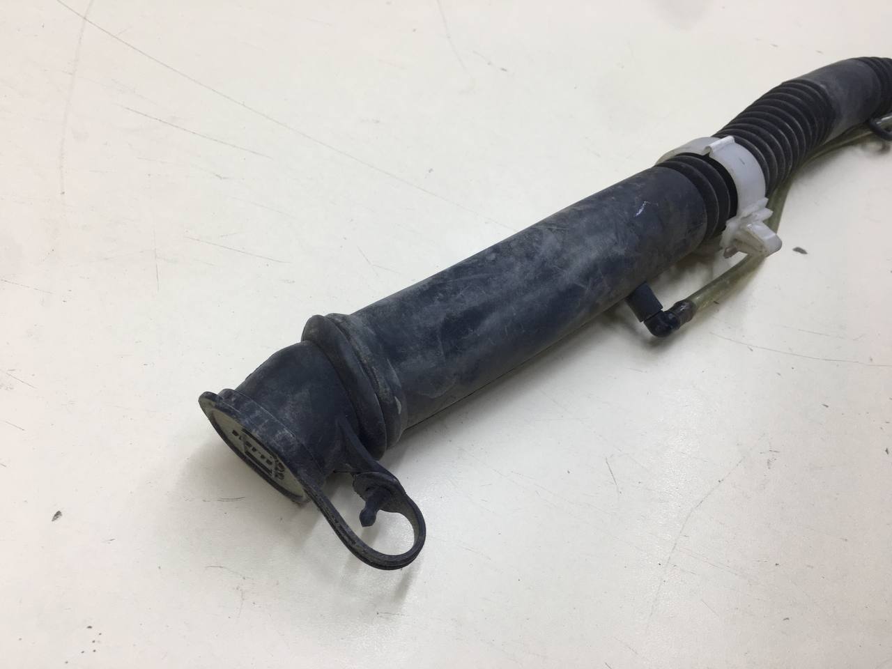 Бачок омывателя Mitsubishi Pajero/Montero Sport (K9) 1997-2008