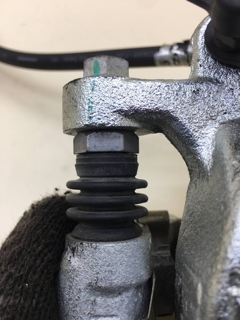 Суппорт передний правый EXEED RX 2022>