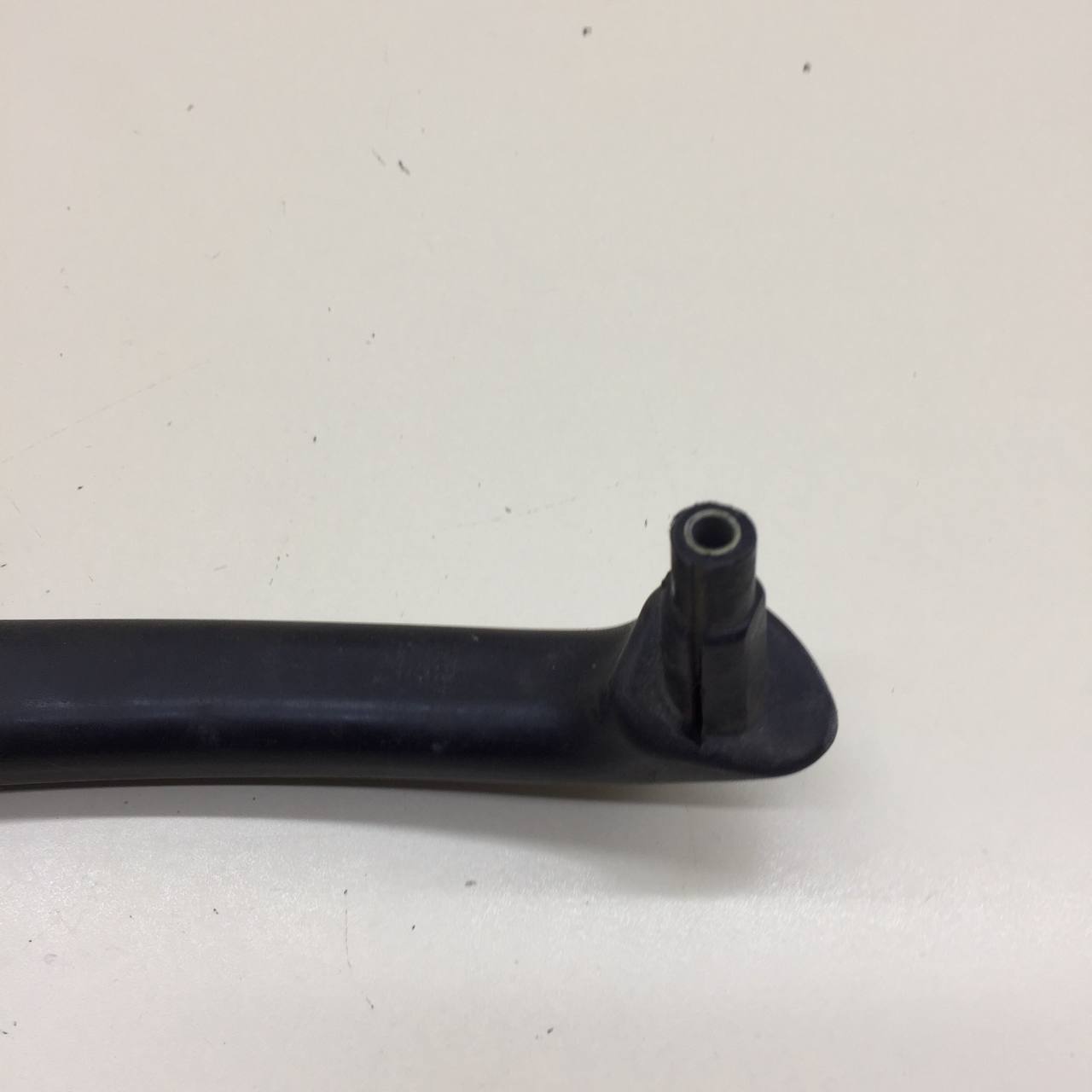 Ручка двери передней внутренняя правая Chevrolet Niva 2009-2020