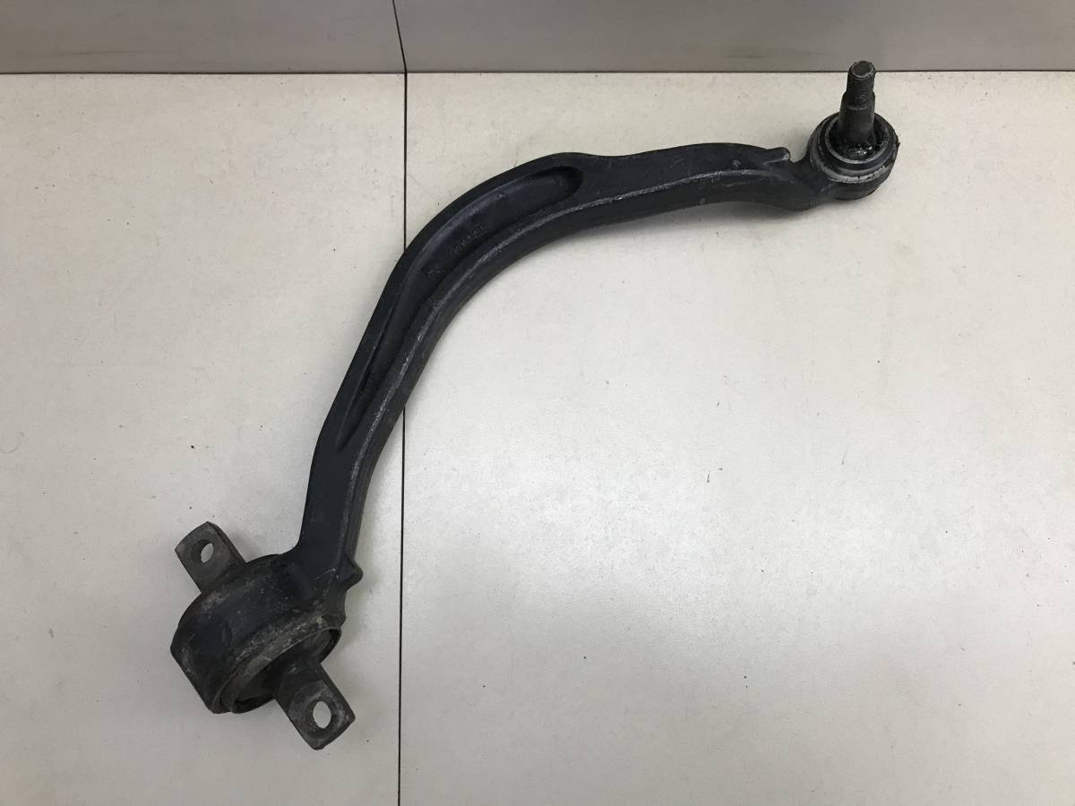 Рычаг передний правый Mitsubishi Diamante 2 (F3, F4) 1994-2005г