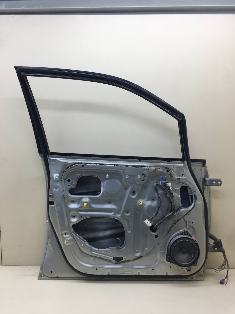 Дверь передняя левая Lexus RX 300 (XU10) 1997-2003