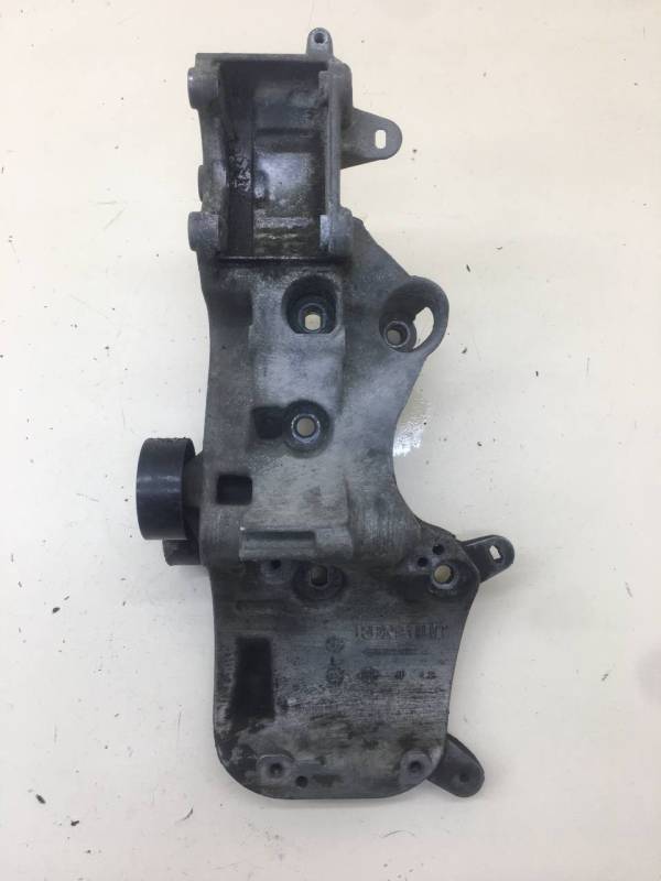 Кронштейн генератора Nissan Almera 3 (G11, G15) 2012>