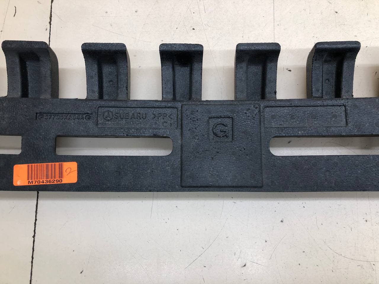 Наполнитель заднего бампера Subaru B9 Tribeca (WX/W10) 2004-2008