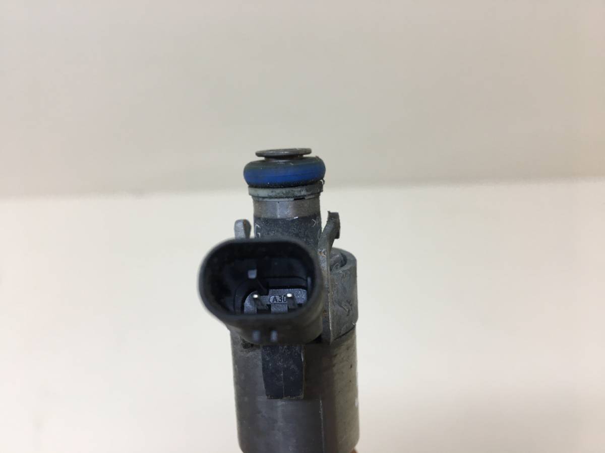 Форсунка инжекторная электрическая Volkswagen Tiguan (5N1) 2007-2011