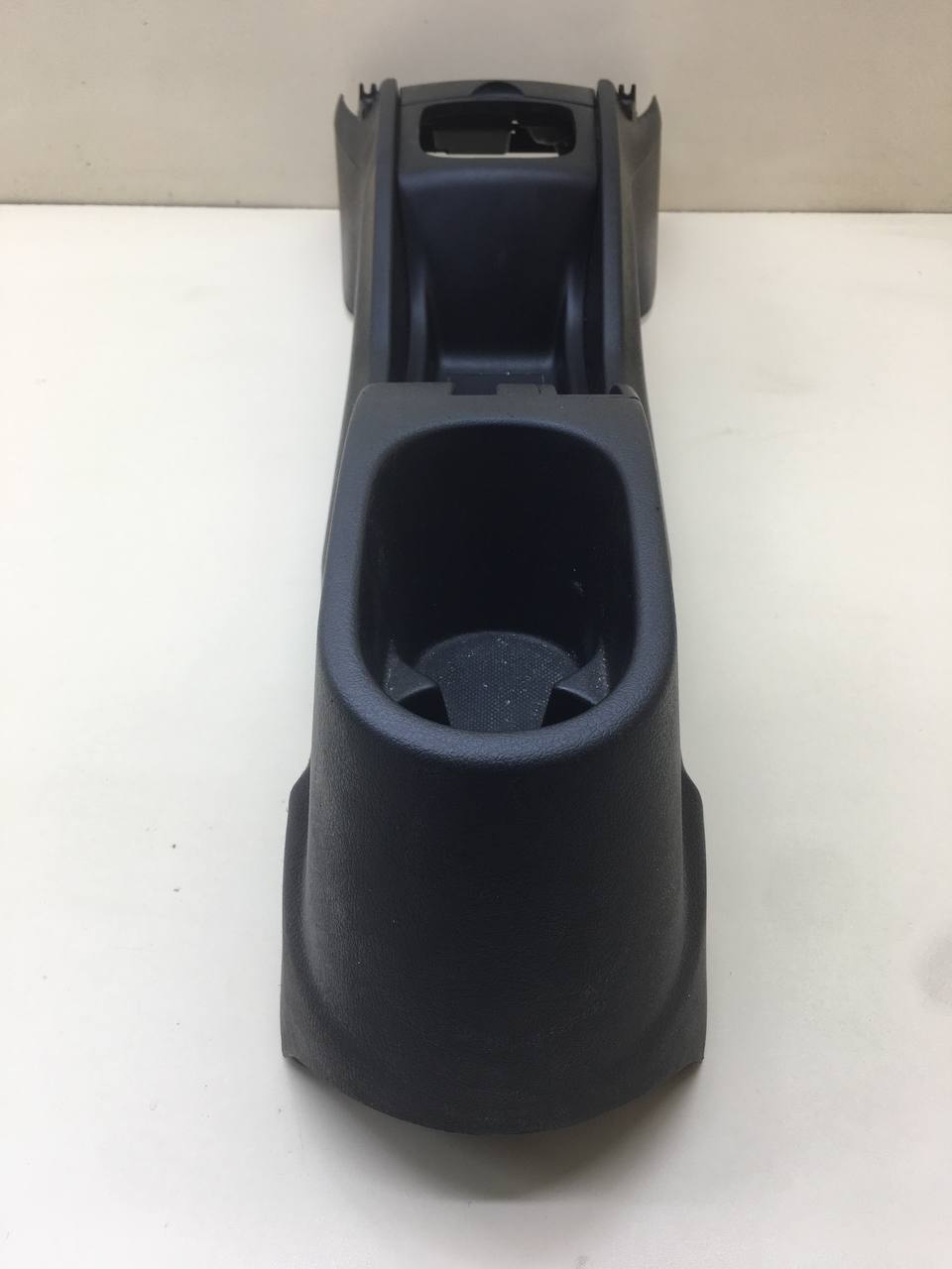 Консоль центральная Peugeot 207 2006-2013