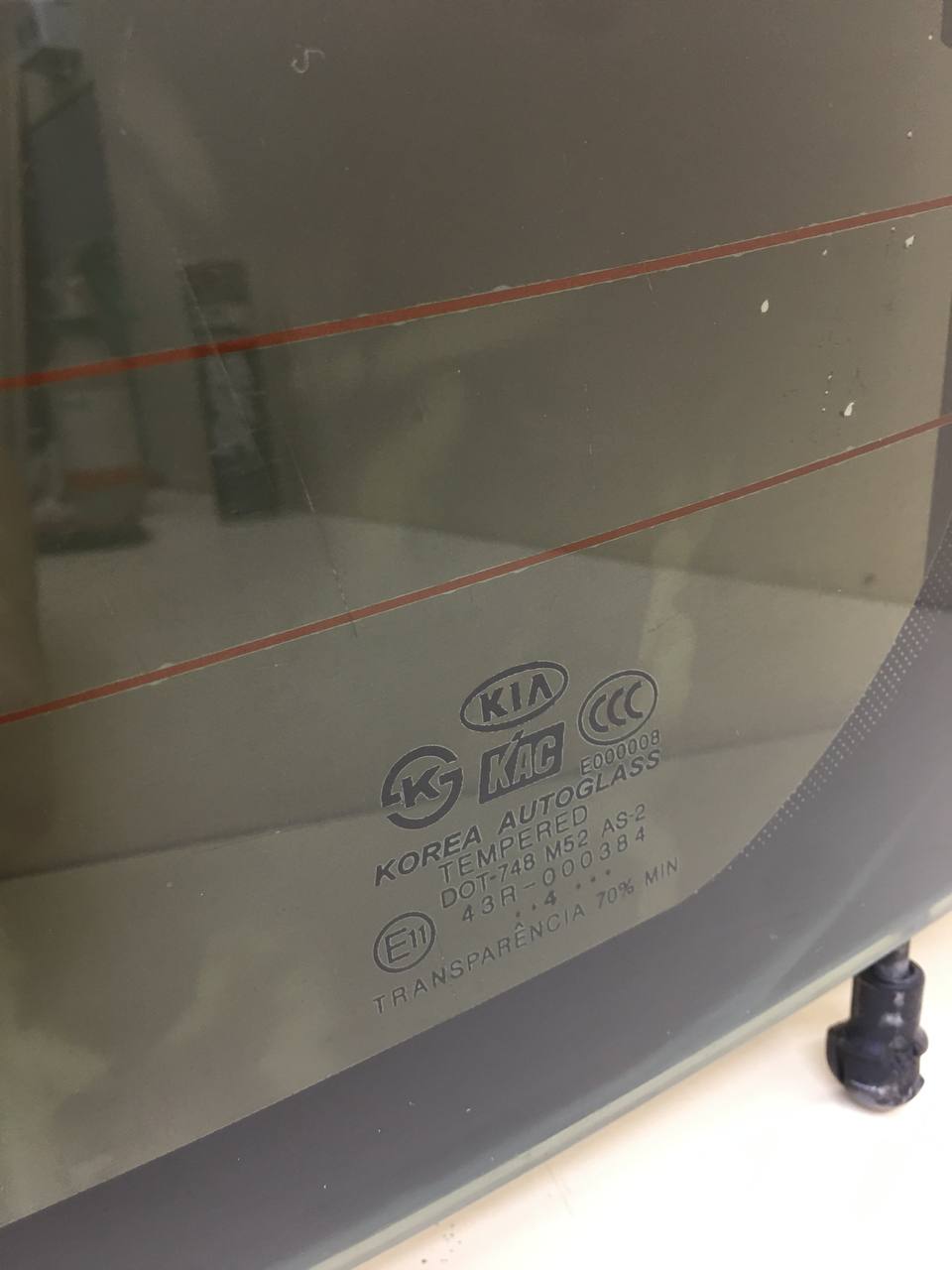 Стекло заднее Kia Sorento (BL, JC) 2002-2009