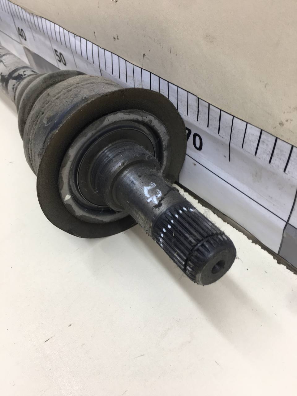 Полуось задняя левая BMW 5-Series F11/F07 2009-2016