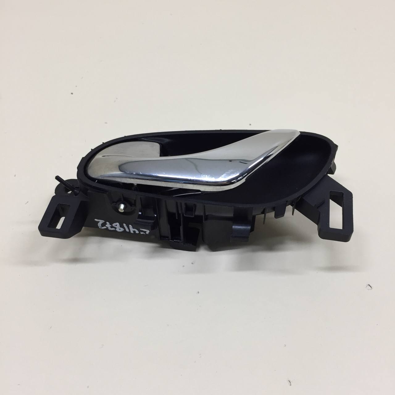 Ручка двери внутренняя левая Nissan Qashqai (J11) 2014>