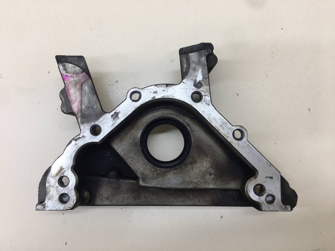 Крышка двигателя передняя Skoda Octavia (A5 1Z-) 2004-2013