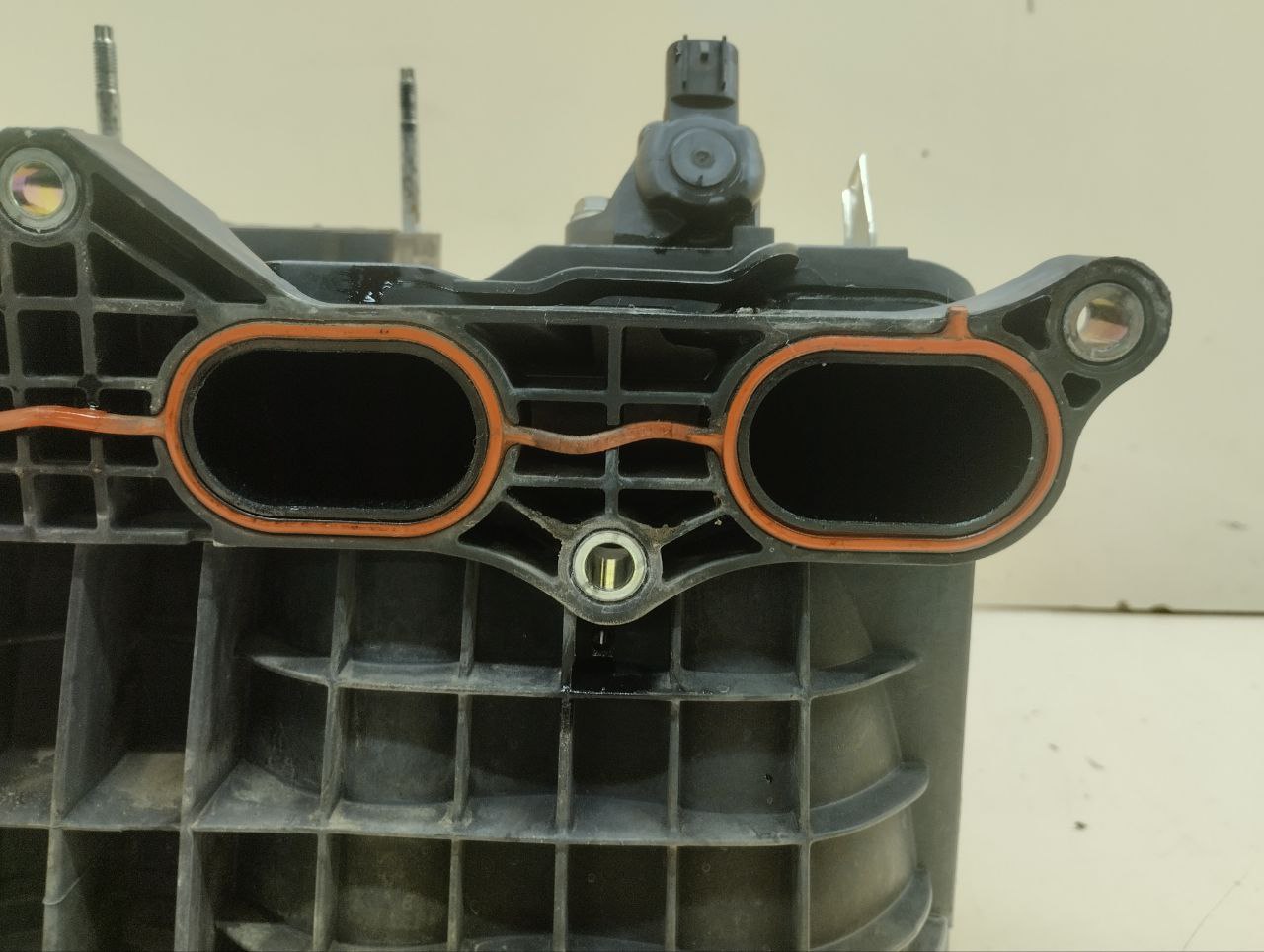 Коллектор впускной Toyota Land Cruiser Prado (J150) 2009-2022