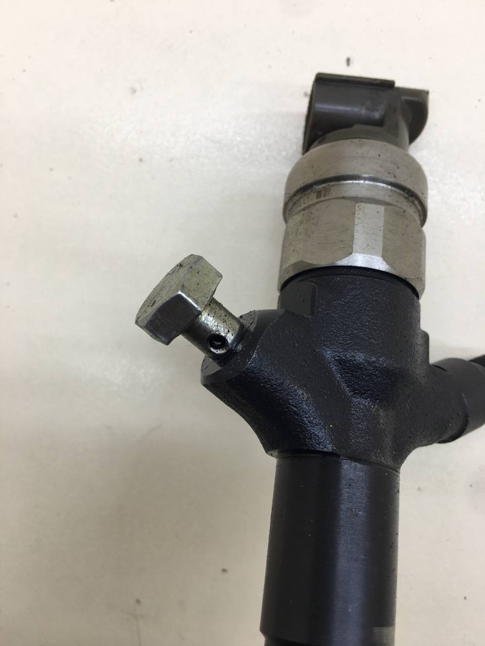 Форсунка дизельная электрическая Mitsubishi L200 (KB) 2006-2016