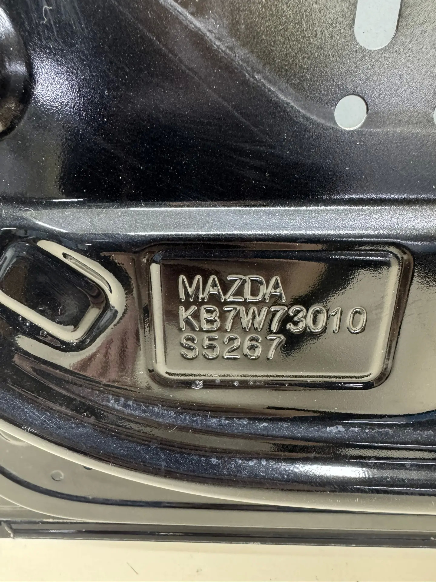 Дверь задняя левая Mazda CX-5 (KF) 2017>