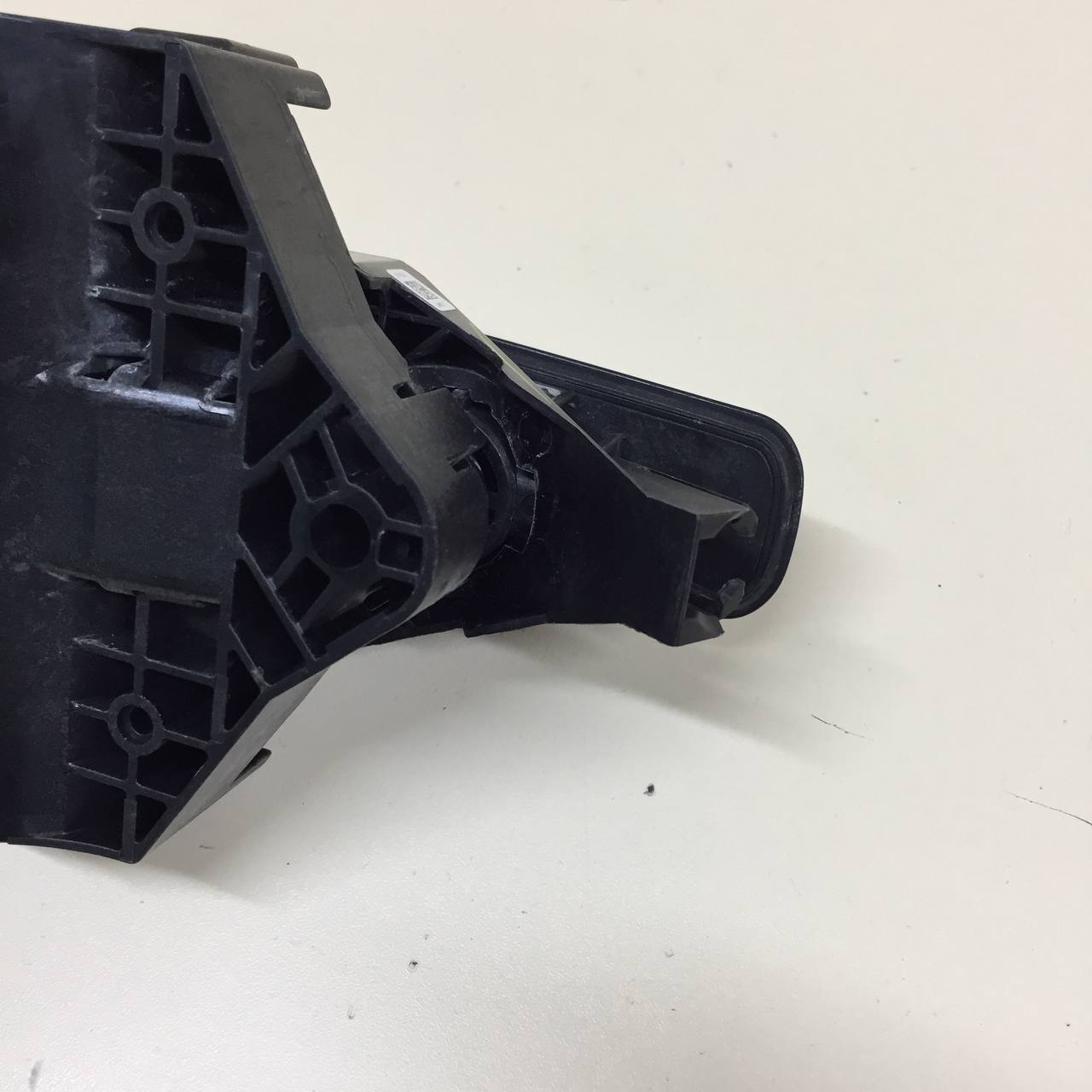 Ручка двери задней наружная левая Jaguar XE (760) 2014-2021